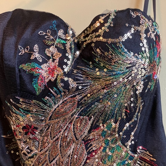Chi Chi party dress - Picture 8 of 16